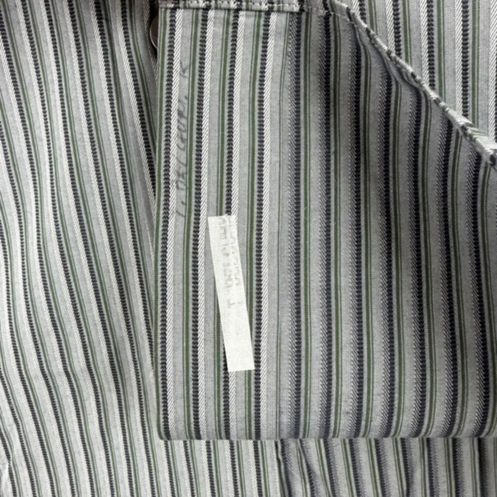 Banana Republic Men's L 16-16 1/2 Grey Green Slim Fit Striped Button Down Shirt